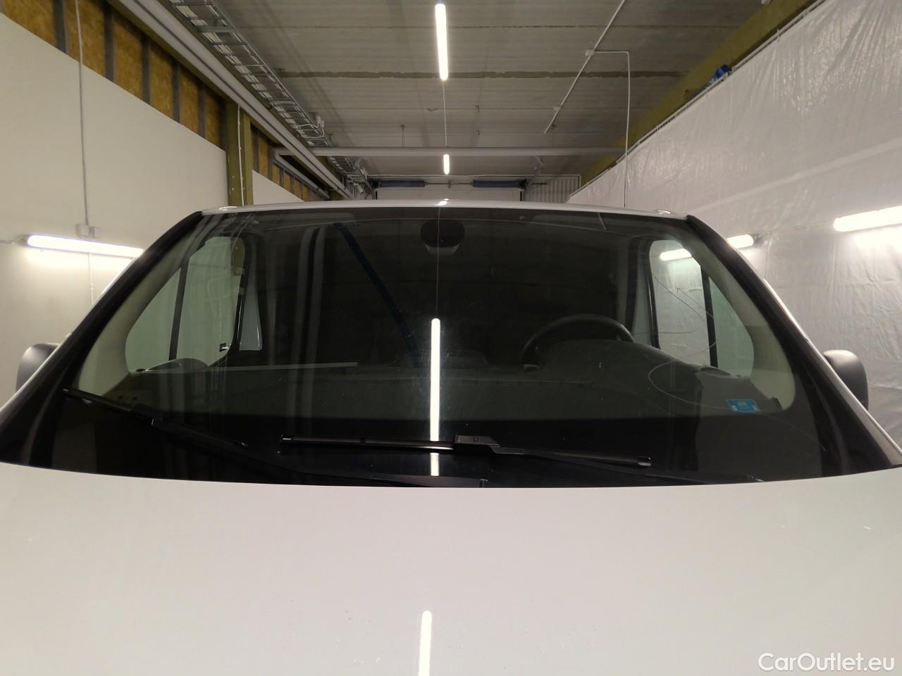  Renault  Trafic  dCi 125 L2H1 M CV #33