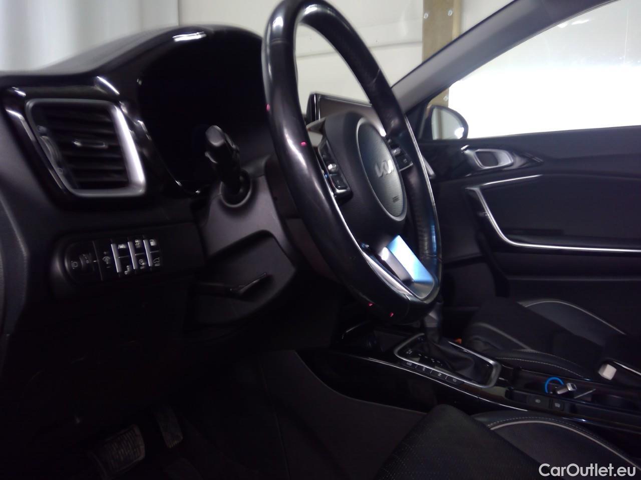  KIA  Cee'd ceed SW 1.6PHEV Advance 2 Aut #15