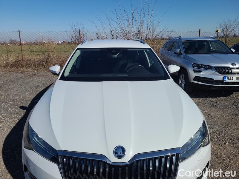  Skoda  Superb  Combi (3V5)(2015) Su.C.2.0TDI 147 4x4 Style Aut #1