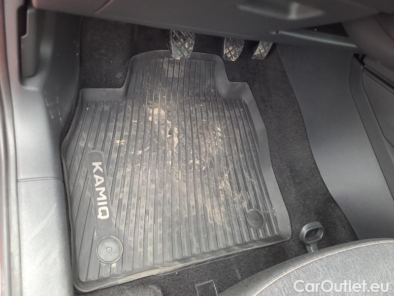  Skoda  KAMIQ -SUV (NW4) (2019)  1.0 TSI 81 Style #4