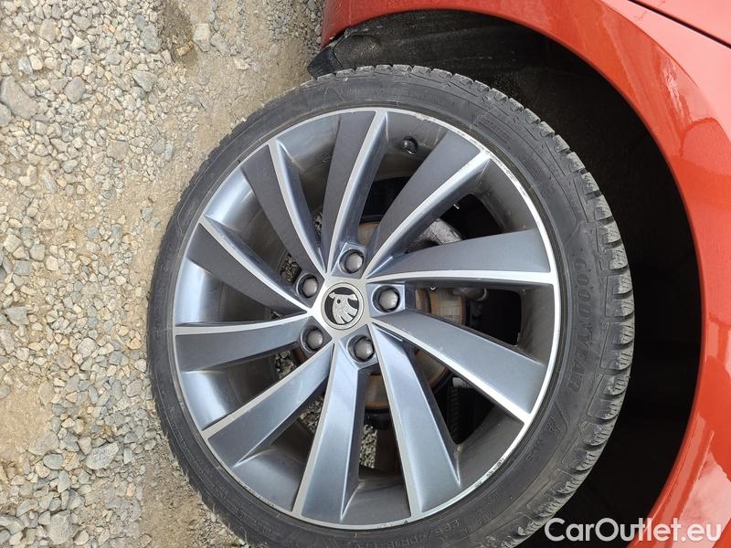  Skoda  Octavia  Combi  (5E5)(03.2017->) Co1.5TSI 110 L&K AT #10