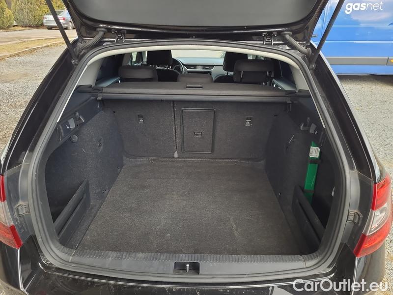  Skoda  Octavia  Combi  (5E5)(03.2017->) Co1.5TSI 110 Style AT #9