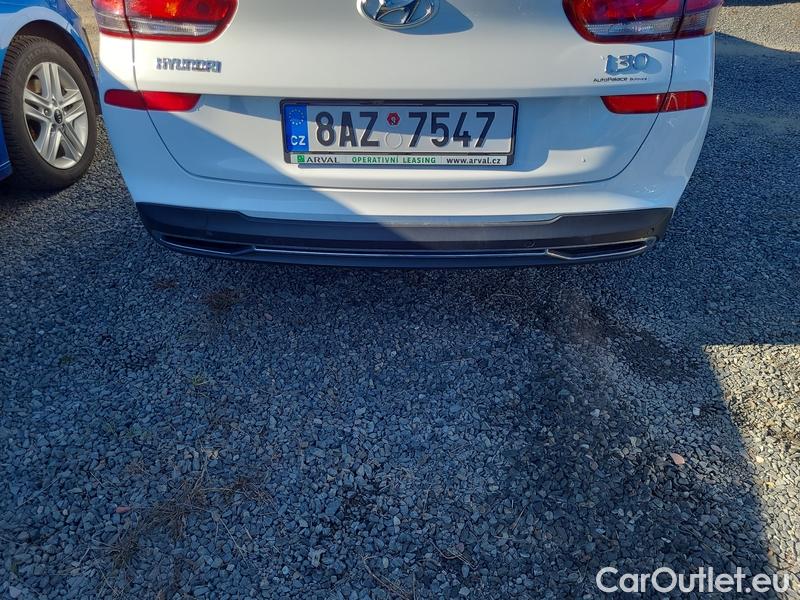  Hyundai  i30  (PD)(01.2017  ->)  kom.1.6CRDi 115 Smart #6