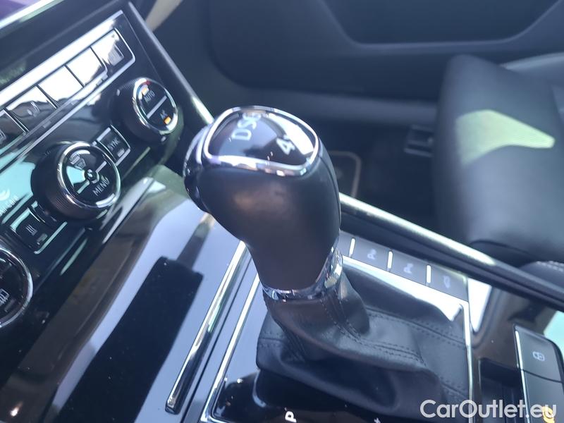  Skoda  Superb  Combi (3V5)(2015) Sup.C.FL2.0TDI 140 L&K 4x4 AT #14