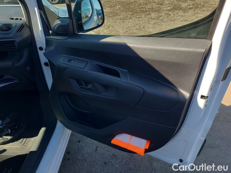  Toyota  Proace  (2016 ->) Pr.City 1.5D 75 Stand. Active #21