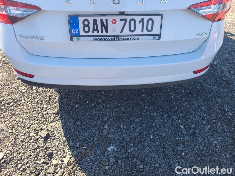  Skoda  Superb  Combi (3V5)(2015) Su.C.2.0TDI 147 4x4 Style Aut #14