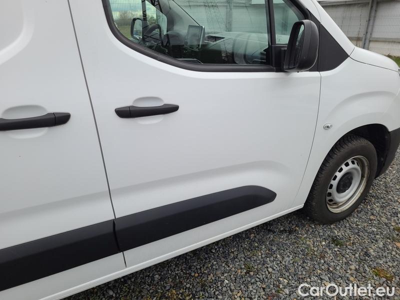  Opel  Combo   E Cargo (2018)  1.5CDTI 75 Selection 3d #3