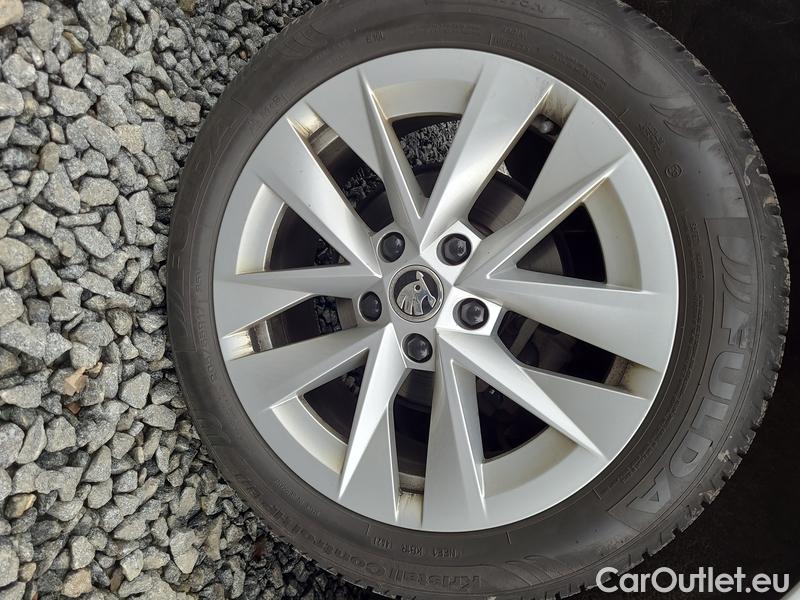  Skoda  Octavia  Combi (NX3)(2020) Oct.Combi 2.0TDI 110 Style AT #8