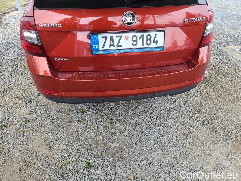  Skoda  Octavia  Combi  (5E5)(03.2017->) Co1.5TSI 110 L&K AT #12