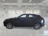  Alfa Romeo   STELVIO ALFA ROMEO / 2017 / 5P / SUV 2.2 TURBO DIESEL 210CV AT8 Q4 EXECUTIVE #8