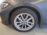  Bmw  Serie 3 BMW  / 2018 / 5P / STATION WAGON 318D 48V BUSINESS ADVANTAGE TOURING AUTO #82