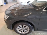  Volkswagen  Tiguan VOLKSWAGEN  / 2016 / 5P / SUV 2.0 TDI SCR 110KW BUSINESS BMT 4MOT DSG #69
