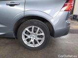  Volvo  XC60 VOLVO  / 2017 / 5P / SUV B4 AWD GEARTR. BUSINESS PLUS #89