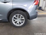  Volvo  XC60 VOLVO  / 2017 / 5P / SUV B4 AWD GEARTR. BUSINESS PLUS #111