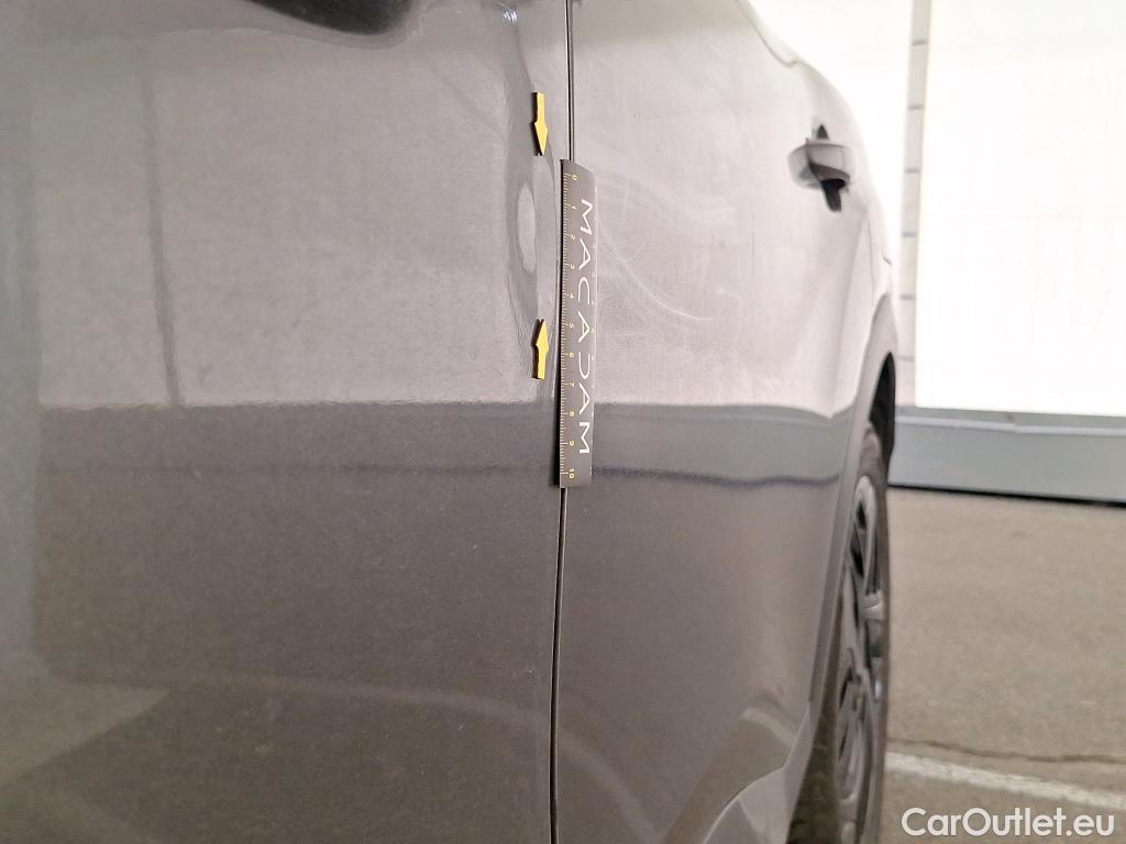  Citroen  C4  Berline C-Series 1.5 BlueHDI 130CV BVA8 E6d #2