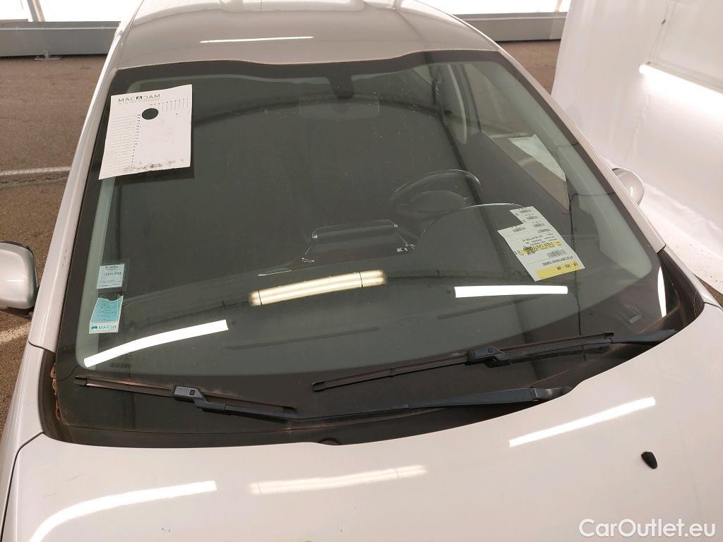  Peugeot  208  5p Berline 1.6 BLUEHDI 100 S&S ACTIVE BUSINESS / VH SUR PARC #53