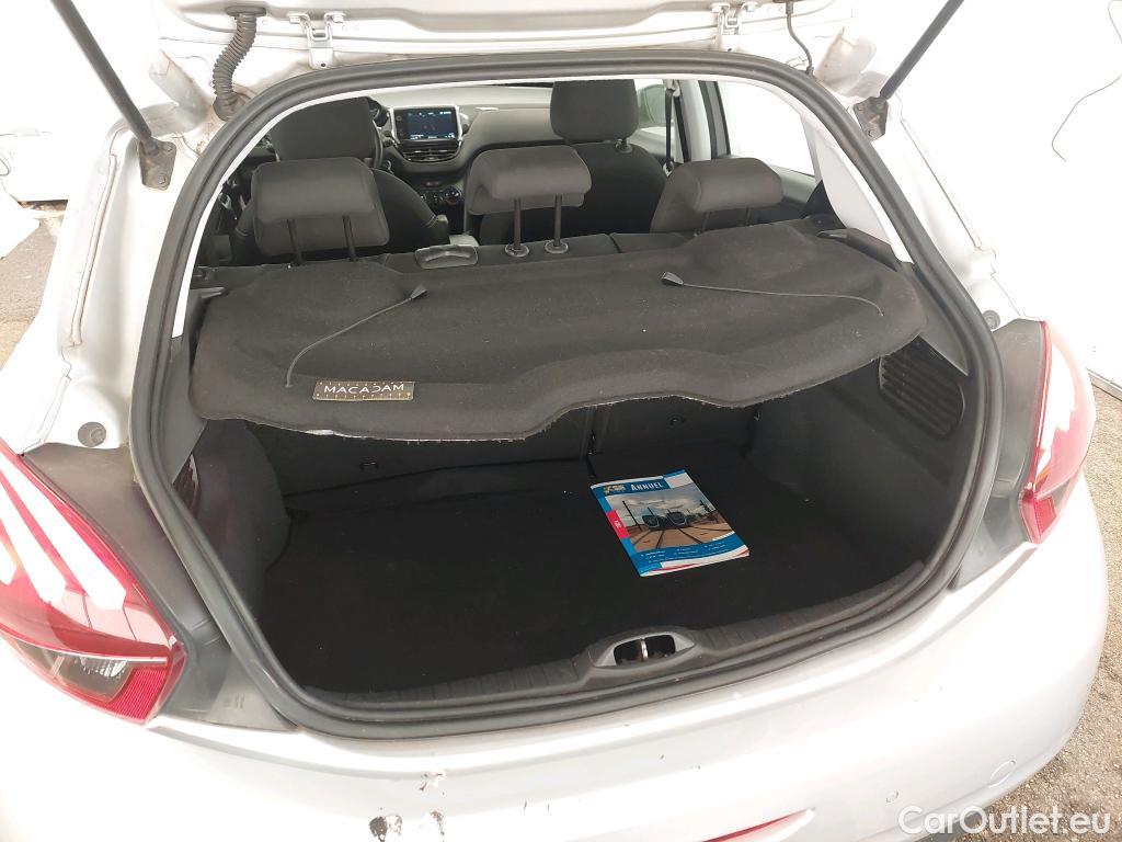  Peugeot  208  5p Berline 1.6 BLUEHDI 100 S&S ACTIVE BUSINESS / VH SUR PARC #40