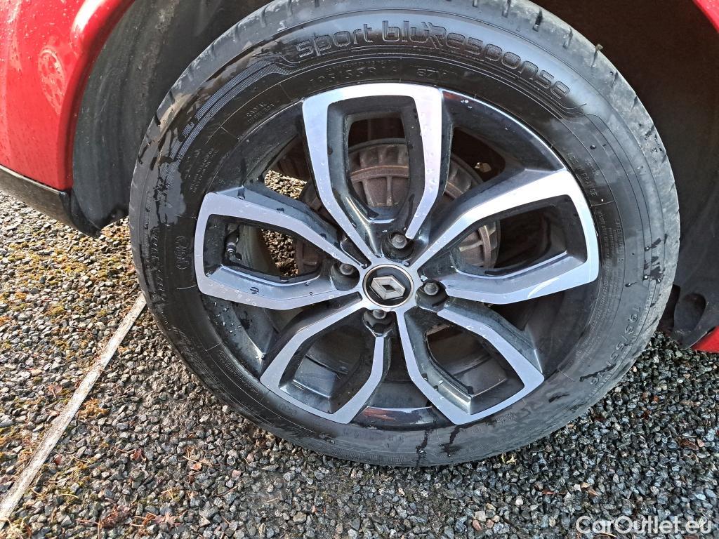  Renault  Clio  IV Grandtour Limited 1.5 dCi 90CV BVA6 E5 #15
