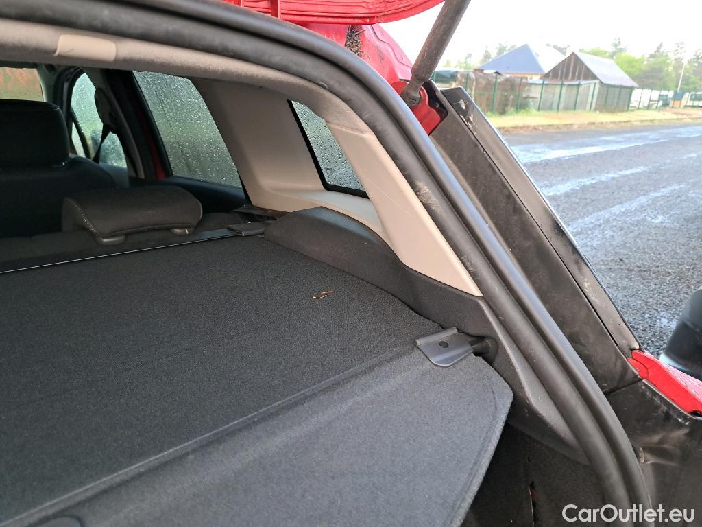  Renault  Clio  IV Grandtour Limited 1.5 dCi 90CV BVA6 E5 #31