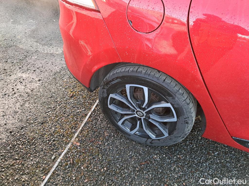  Renault  Clio  IV Grandtour Limited 1.5 dCi 90CV BVA6 E5 #14