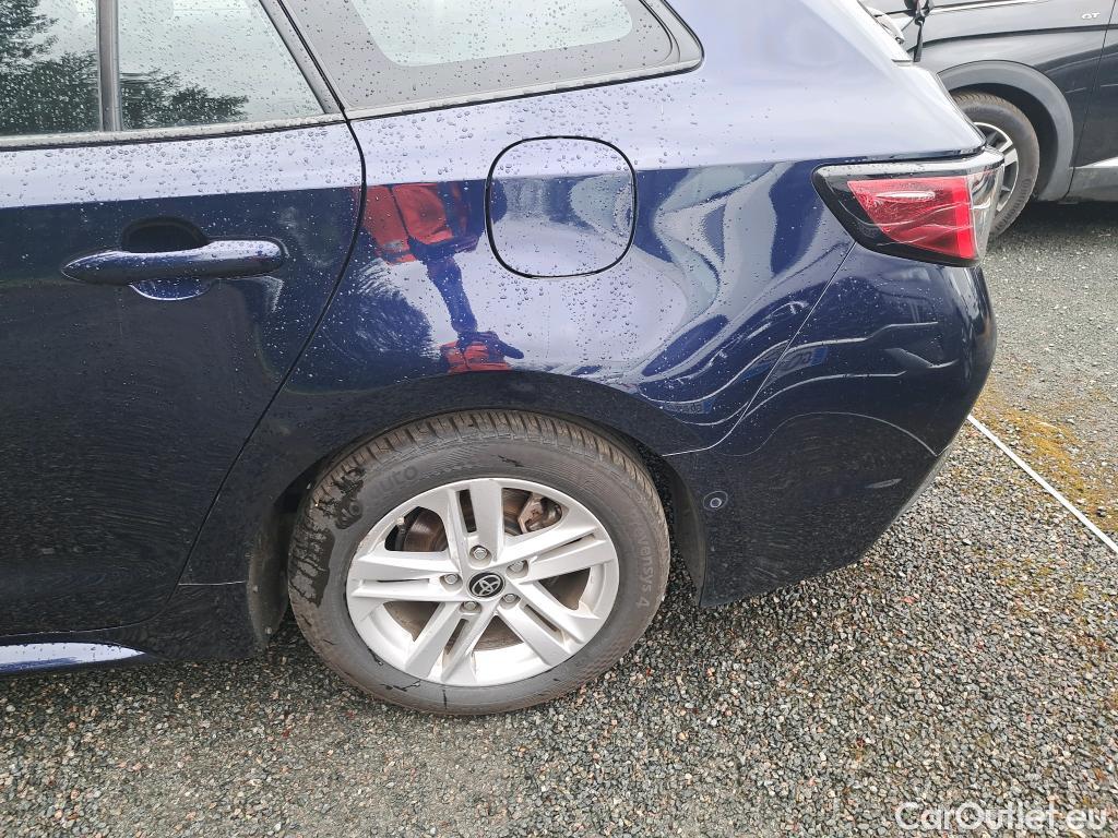  Toyota  Corolla TOYOTA  Touring Sports / 2018 / 5P / Break Hybride 122h Dynamic Business Stage Acad #18
