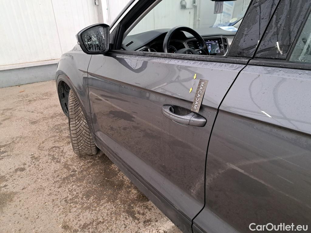  Volkswagen  T-ROC VOLKSWAGEN  / 2017 / 5P / SUV 2.0 TDI 150 LOUNGE BUSINESS DSG7 #18