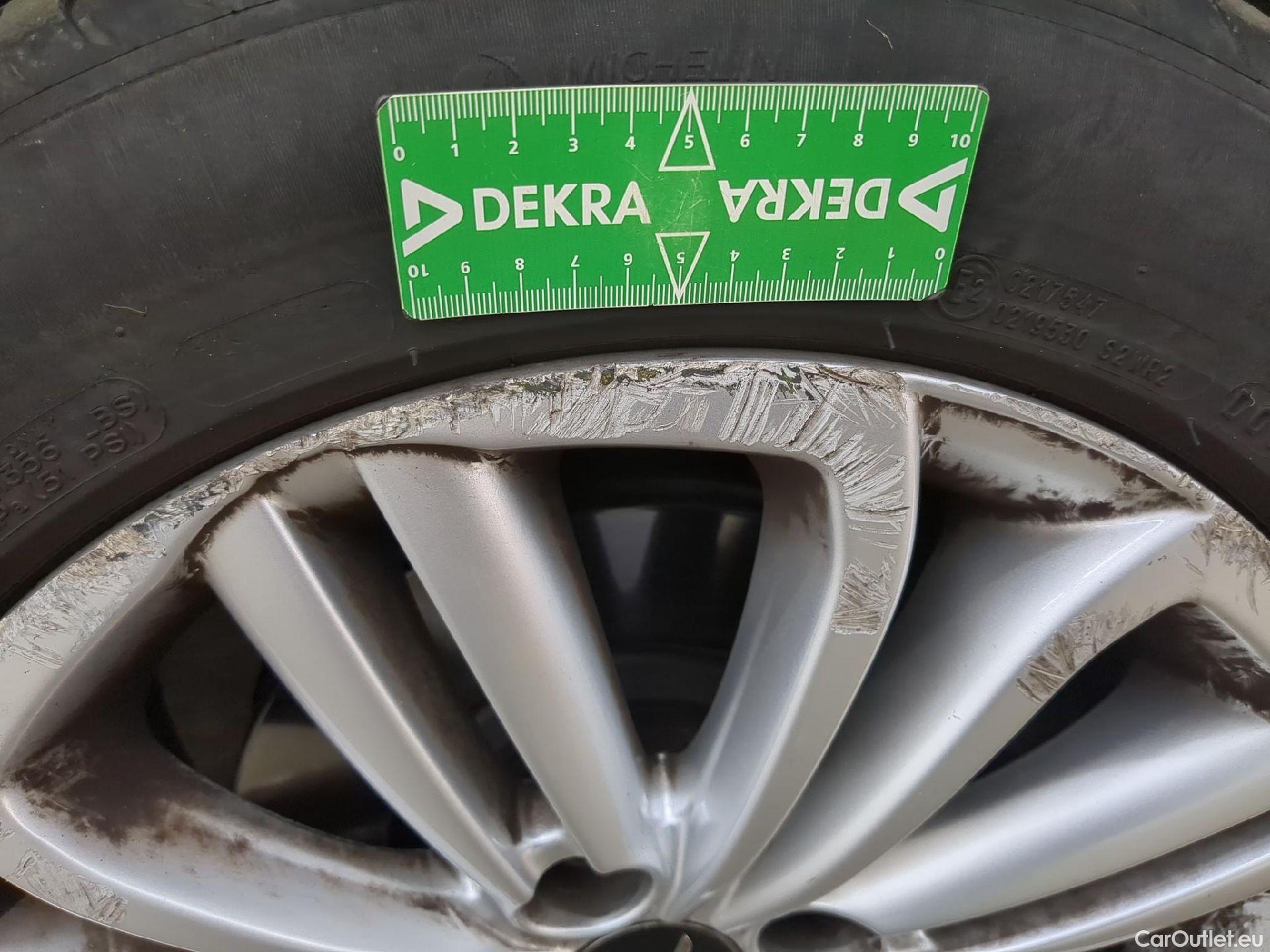  Citroen  C4  Berlina Societe Millenium Business 1.6 BlueHDI 120CV BVM6 E6 #9