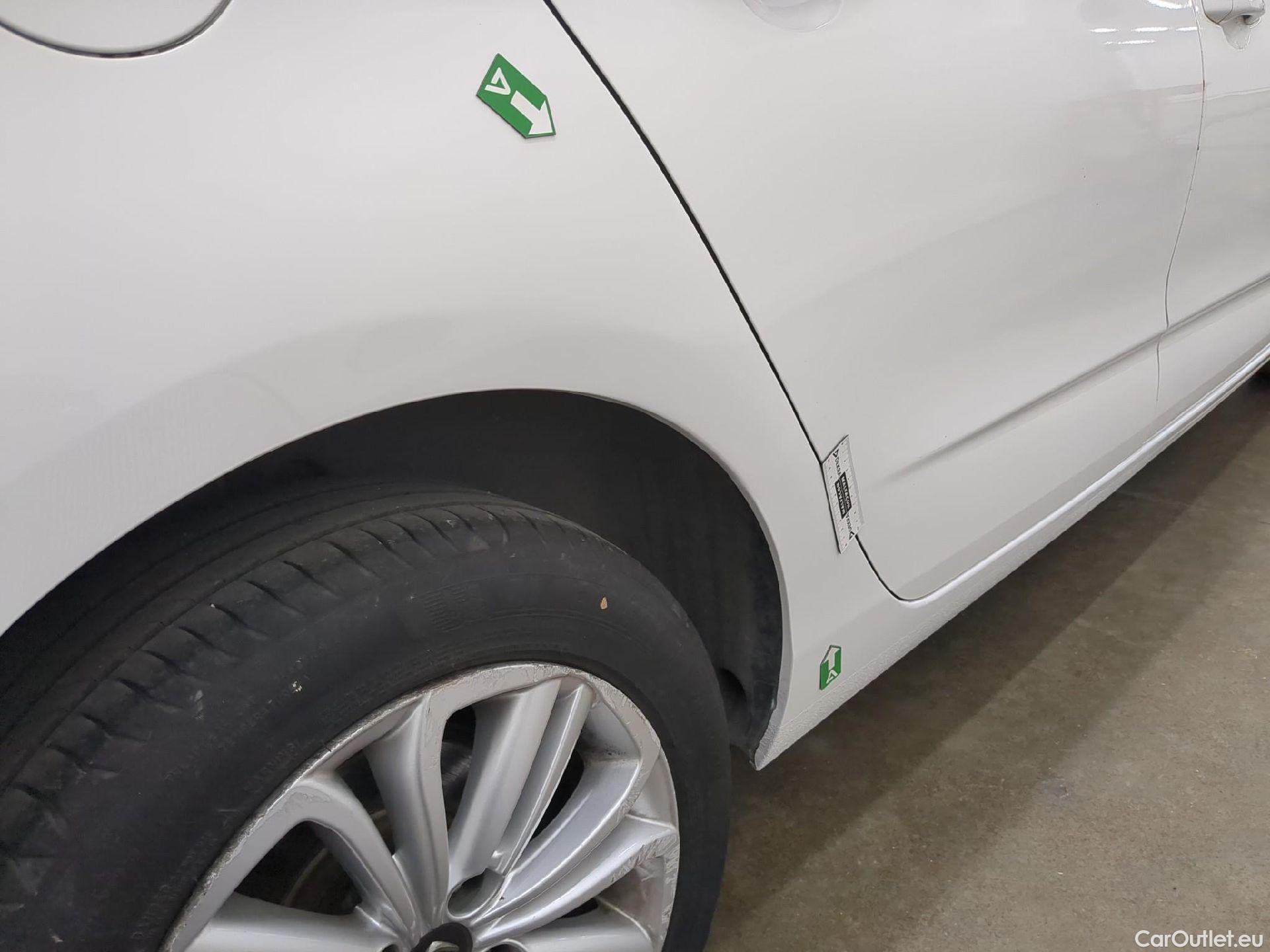  Citroen  C4  Berlina Societe Millenium Business 1.6 BlueHDI 120CV BVM6 E6 #20