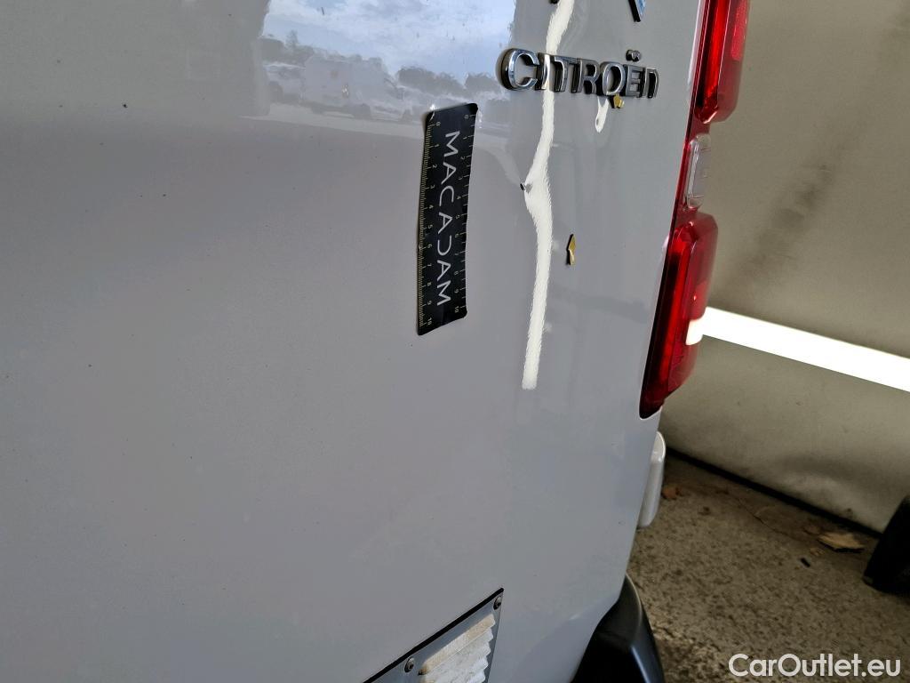  Citroen  Jumpy CITROEN  / 2016 / 4P / Fourgon tôlé M BlueHDi 100 S&S BVM6 Club #20