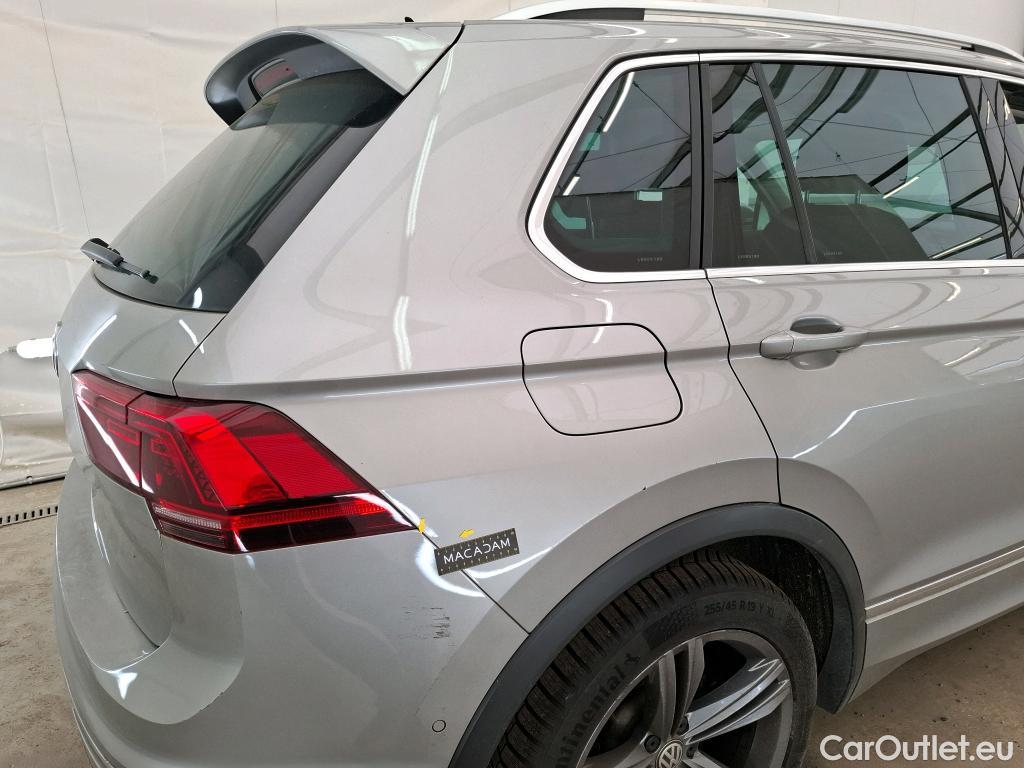  Volkswagen  Tiguan VOLKSWAGEN  / 2016 / 5P / SUV 1.5 TSI 150 EVO DSG7 Carat #30
