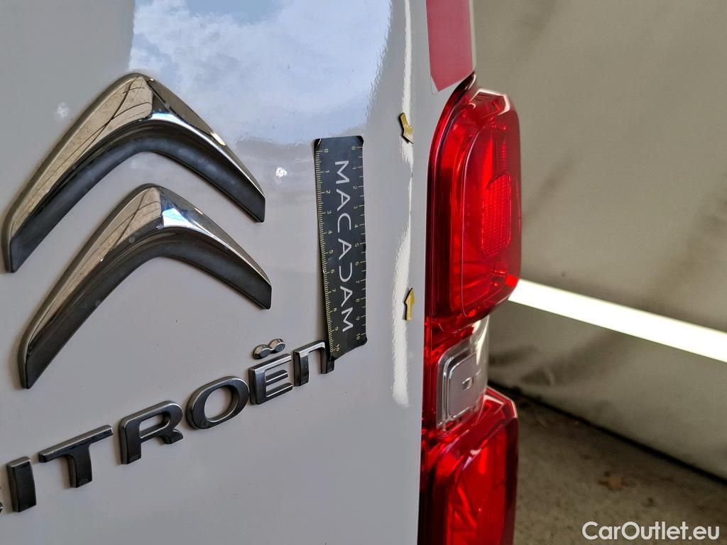  Citroen  Jumpy CITROEN  / 2016 / 4P / Fourgon tôlé M BlueHDi 100 S&S BVM6 Club #18