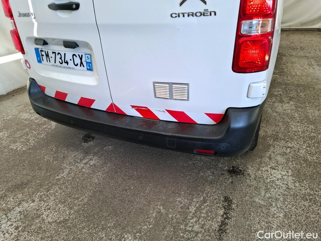  Citroen  Jumpy CITROEN  / 2016 / 4P / Fourgon tôlé M BlueHDi 100 S&S BVM6 Club #40