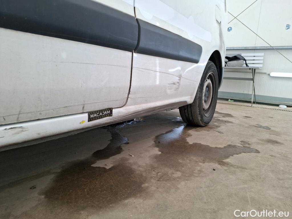  Citroen  Berlingo  Fourgon Club L1 (Court) 1.6 BlueHDi 100CV BVM5 E6 #1