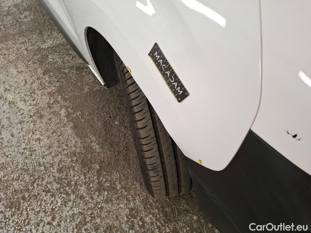  Citroen  Jumpy CITROEN  / 2016 / 4P / Fourgon tôlé M BlueHDi 100 S&S BVM6 Club #28