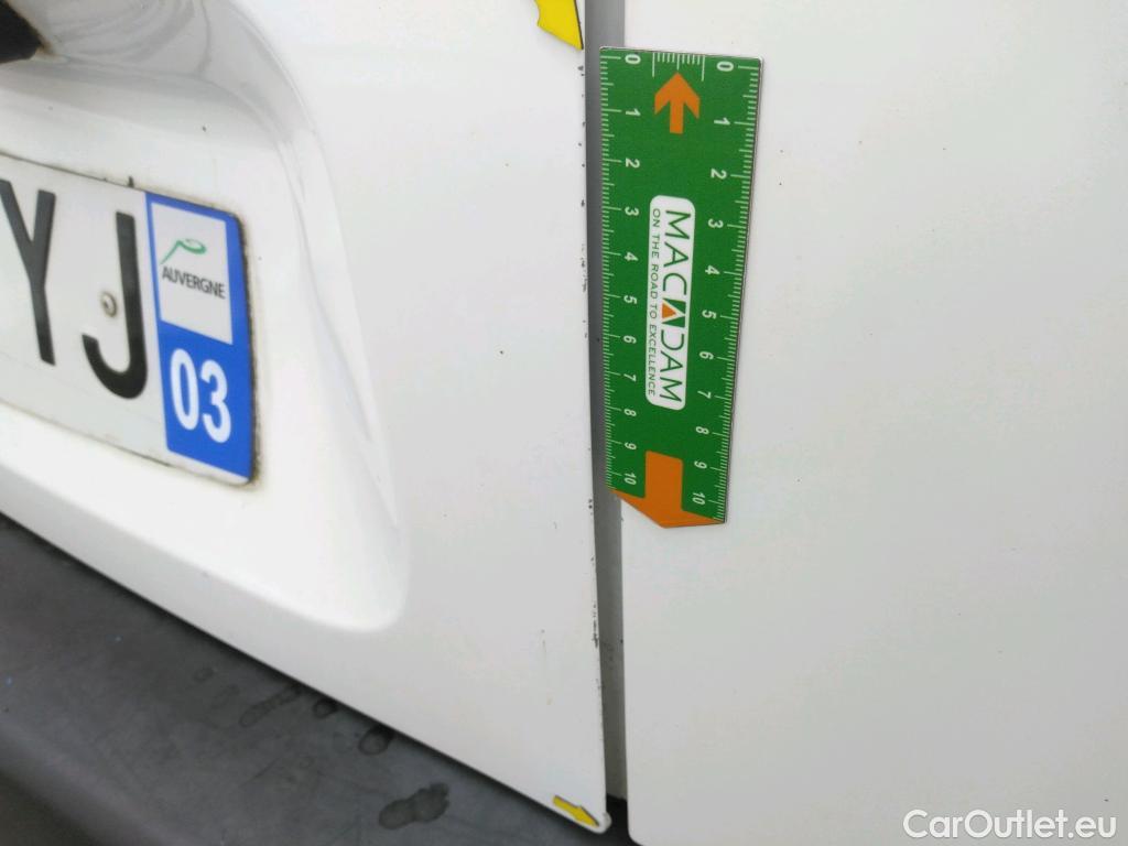 Citroen  Berlingo  Fourgon Business L1 (Court) 1.6 BlueHDi 100CV BVM5 E6 #9