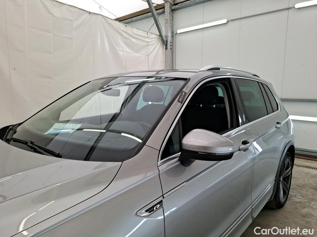  Volkswagen  Tiguan VOLKSWAGEN  / 2016 / 5P / SUV 1.5 TSI 150 EVO DSG7 Carat #38