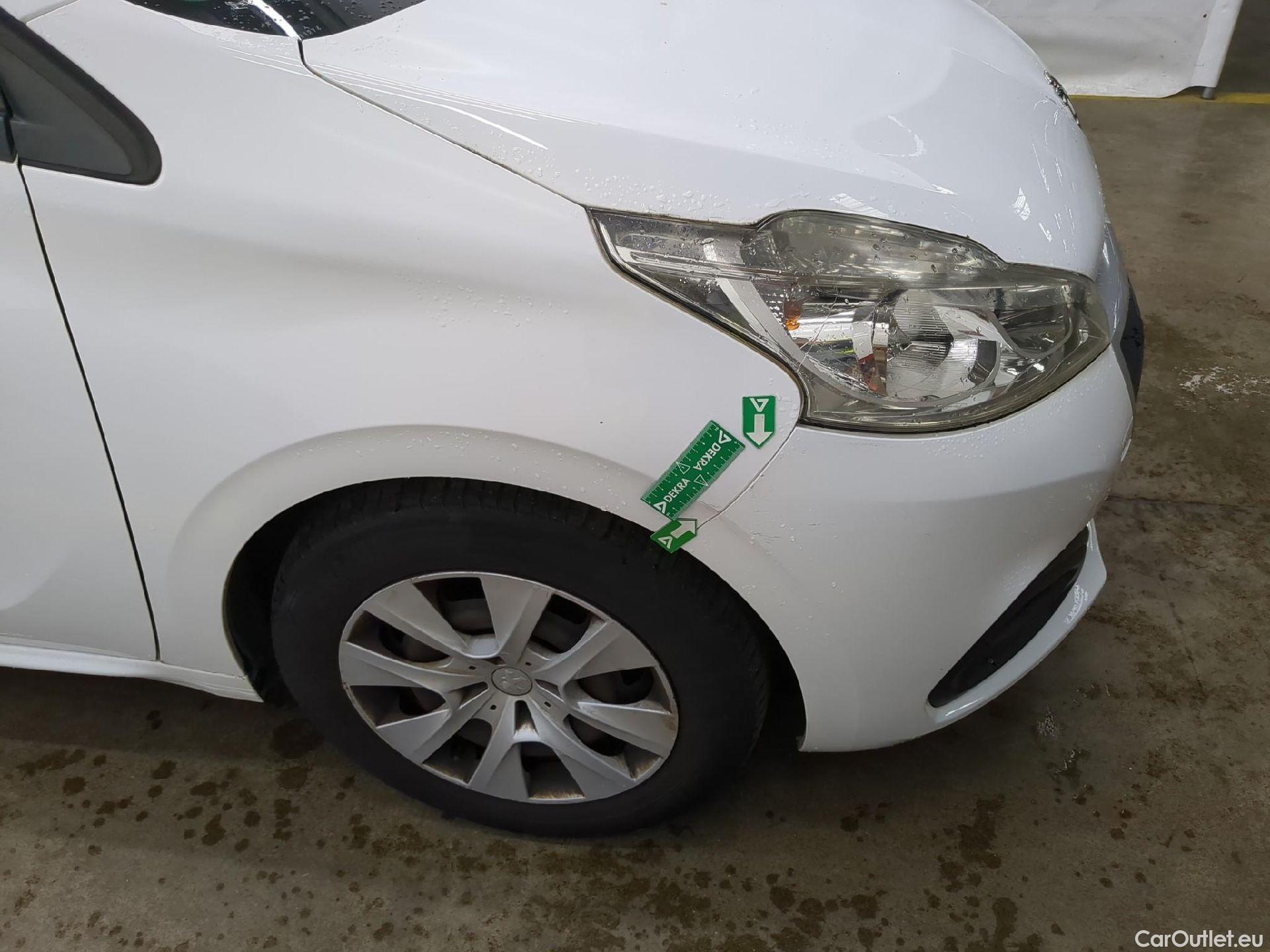  Peugeot  208  Affaire Premium 1.6 HDi 75CV BVM5 E6 #30