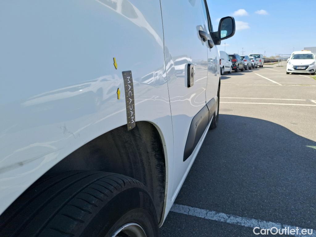  Peugeot  Partner  Asphalt L1 1.5 HDi 130CV BVA8 E6dT #20