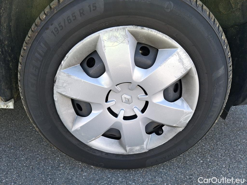  Renault  Kangoo  Express Maxi Extra (Série Spéciale) 1.5 dCi 110CV BVM6 E6 #88
