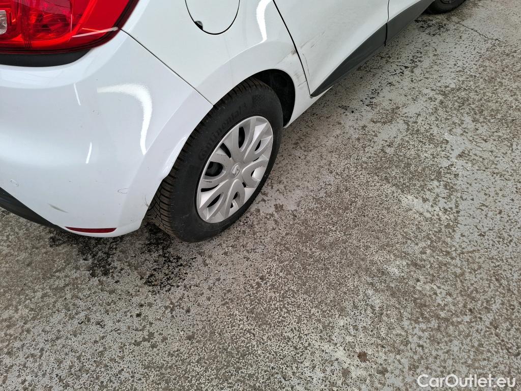  Renault  Clio  IV Air MediaNav 1.5 dCi 75CV BVM5 E6 #7