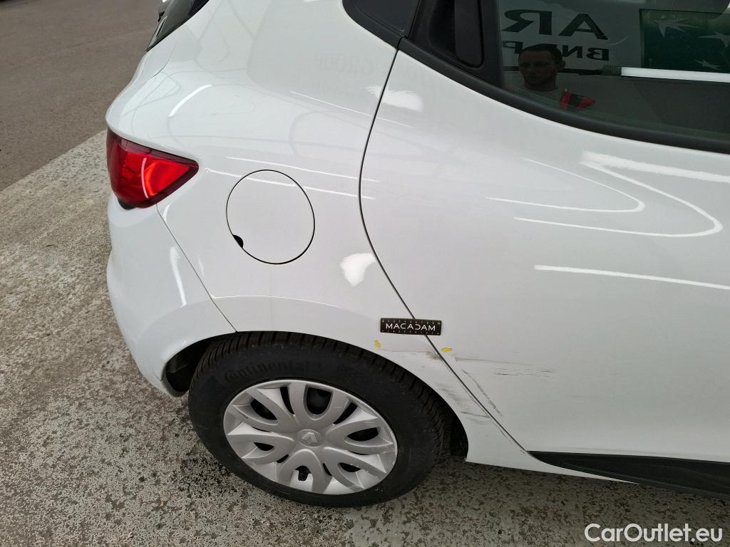  Renault  Clio  IV Air MediaNav 1.5 dCi 75CV BVM5 E6 #1