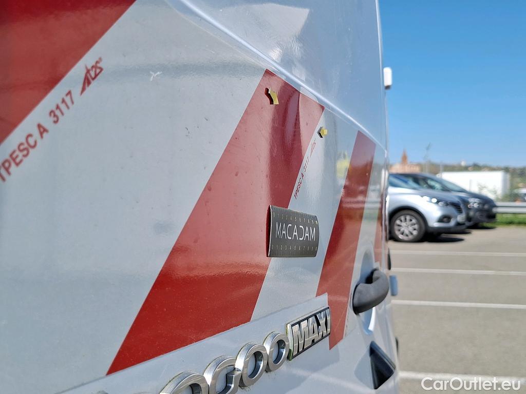  Renault  Kangoo  Express Maxi Extra (Série Spéciale) 1.5 dCi 110CV BVM6 E6 #38