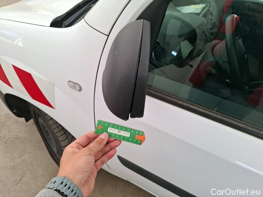  Renault  Kangoo  Express Maxi Extra (Série Spéciale) 1.5 dCi 90CV BVM5 E6 #12