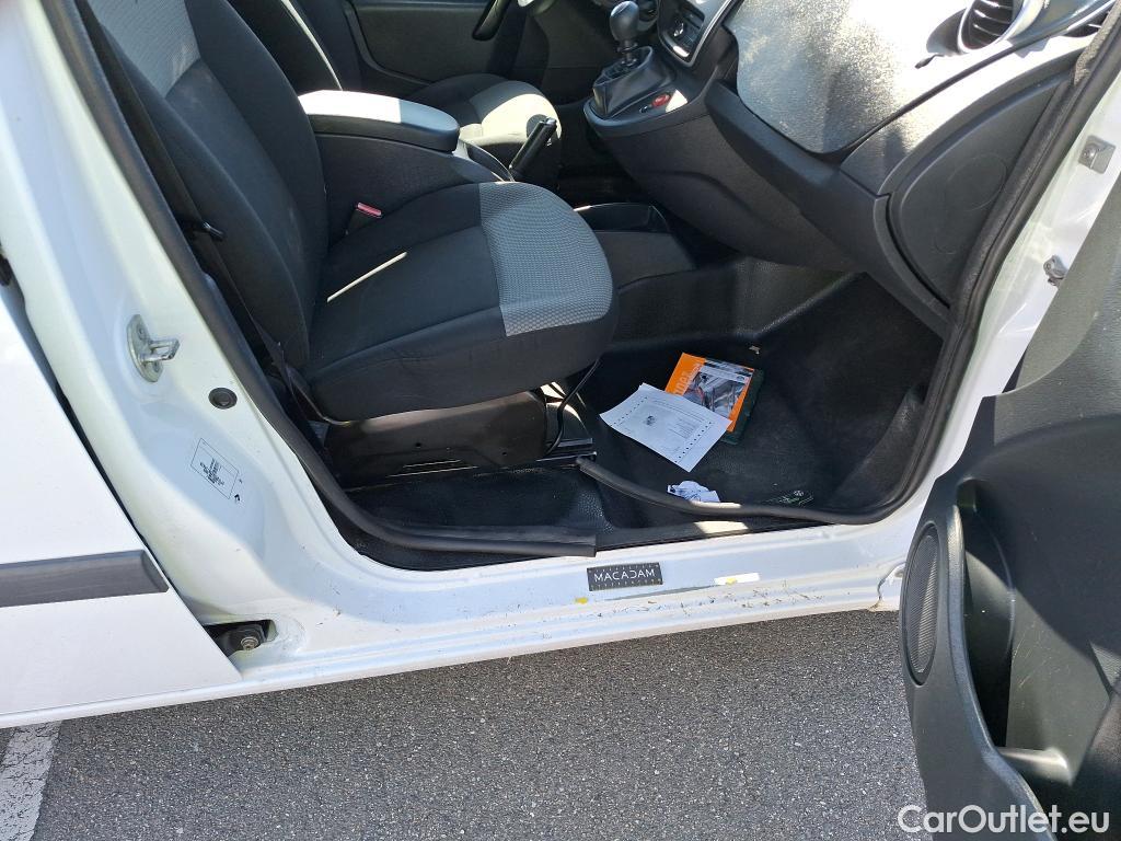  Renault  Kangoo  Express Maxi Extra (Série Spéciale) 1.5 dCi 110CV BVM6 E6 #57