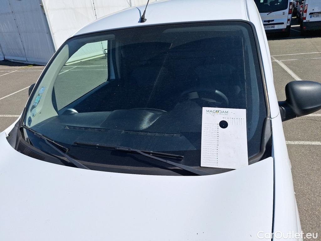  Renault  Kangoo  Express Maxi Extra (Série Spéciale) 1.5 dCi 110CV BVM6 E6 #4