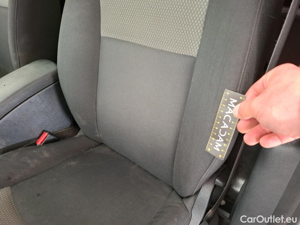  Renault  Kangoo RENAULT  Express VU 4p Fourgonnette Grand Confort dCi 90 EDC #38