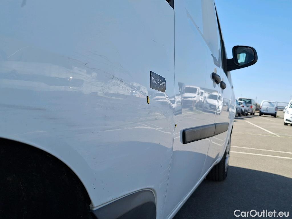  Renault  Kangoo  Express Maxi Extra (Série Spéciale) 1.5 dCi 110CV BVM6 E6 #13