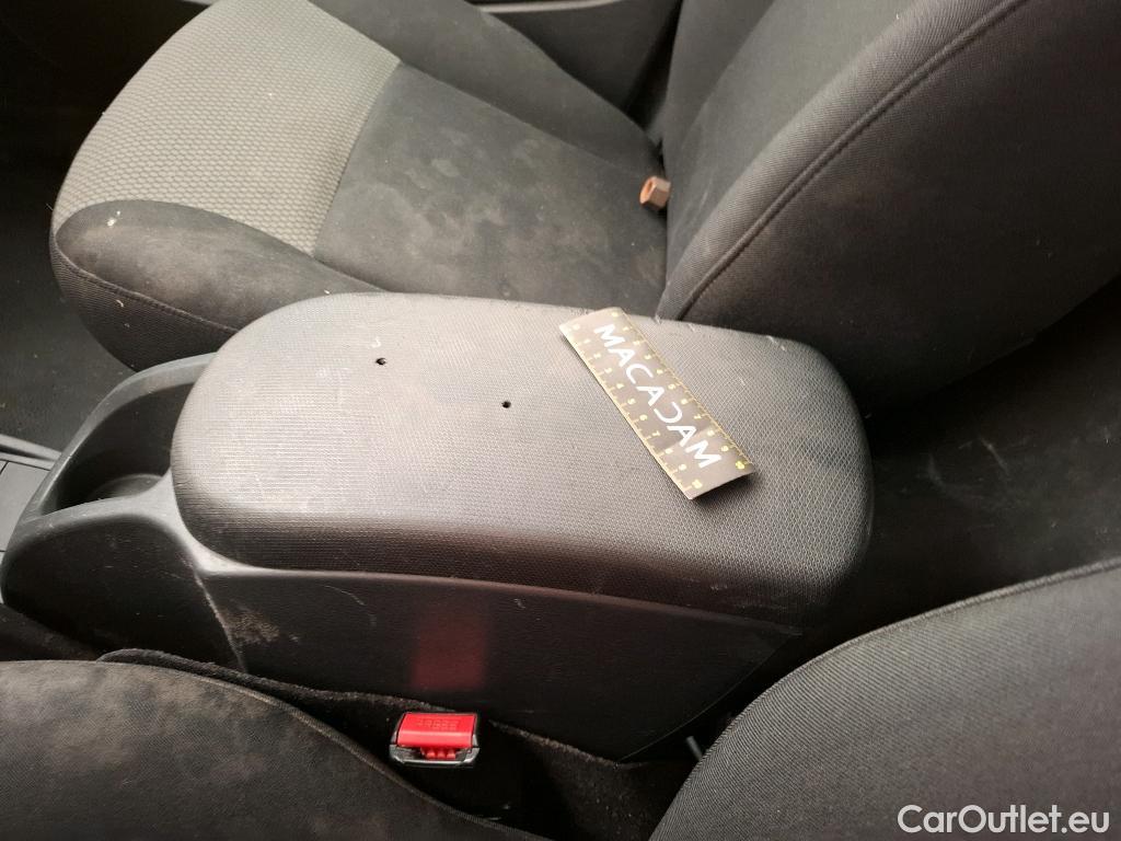  Renault  Kangoo RENAULT  Express VU 4p Fourgonnette Grand Confort dCi 90 EDC #22