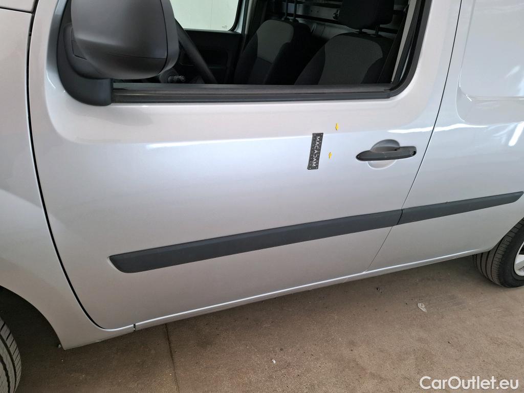  Renault  Kangoo RENAULT  Express VU 4p Fourgonnette Grand Confort dCi 90 EDC #24