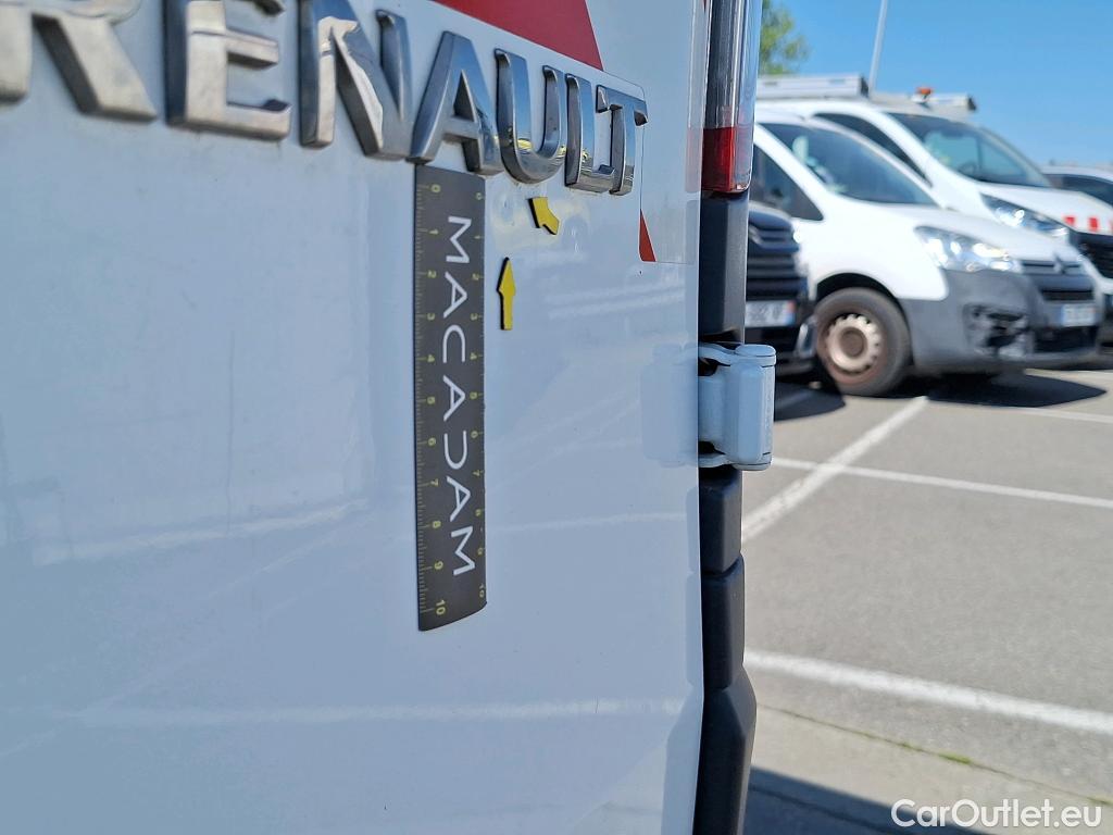  Renault  Kangoo  Express Maxi Extra (Série Spéciale) 1.5 dCi 110CV BVM6 E6 #100